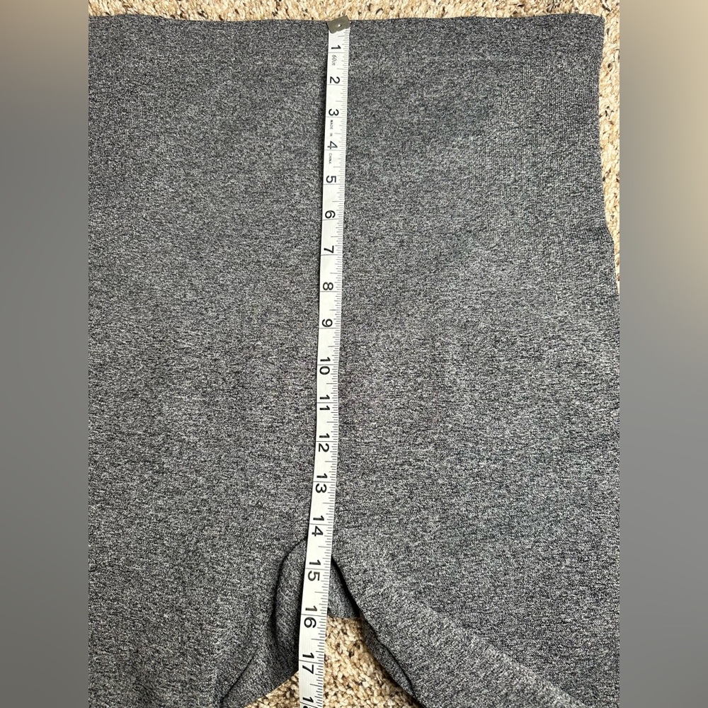 Shapermint Essentials Gray High-Waisted Leggings … - image 3